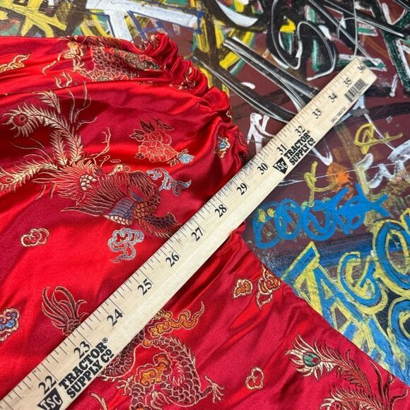 Vintage 1970s Red Silk Embroidered Dragon Top – Women’s Est. Medium/Large - Picture 7 of 9
